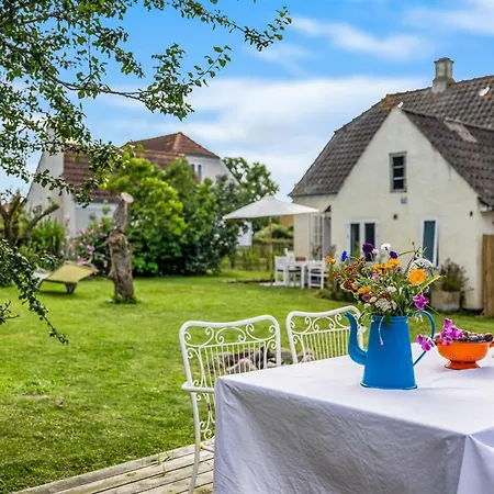 Karoliina - 125m From The Sea By Interhome