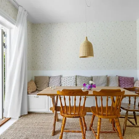 Vakantiehuis Karoliina - 125m From The Sea By Interhome Tranekær