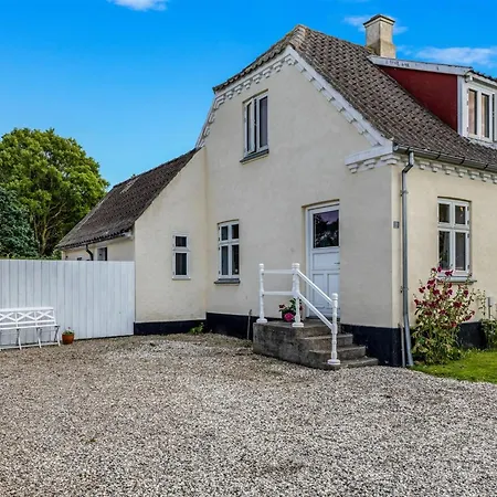 Karoliina - 125m From The Sea By Interhome Feriehus