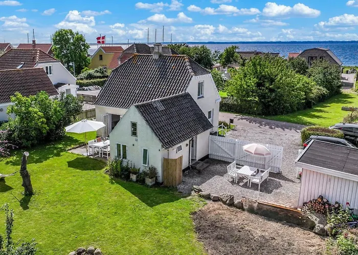 Vakantiehuis Karoliina - 125m From The Sea By Interhome